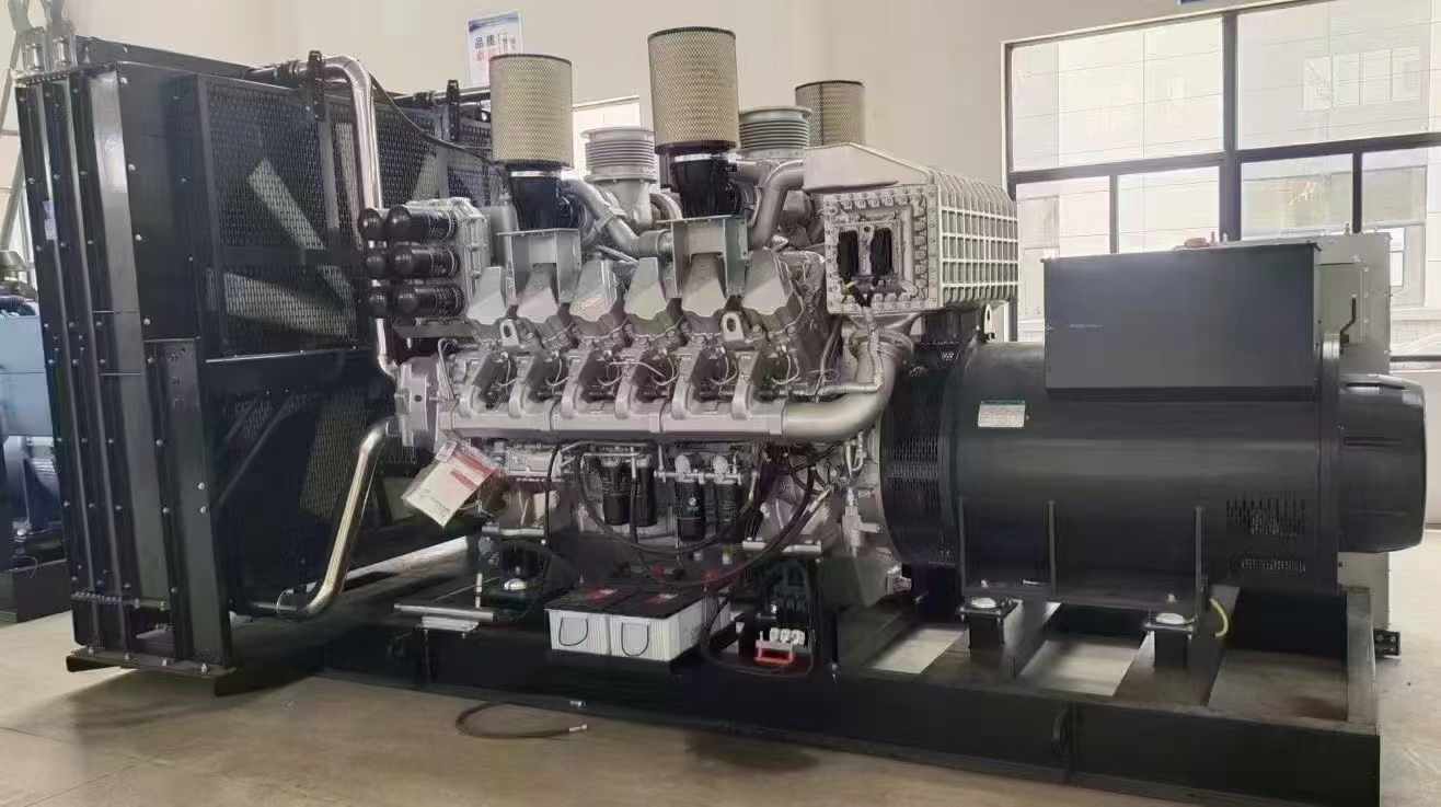 西青800KW柴油发电机组可以带动多少kw的设备？